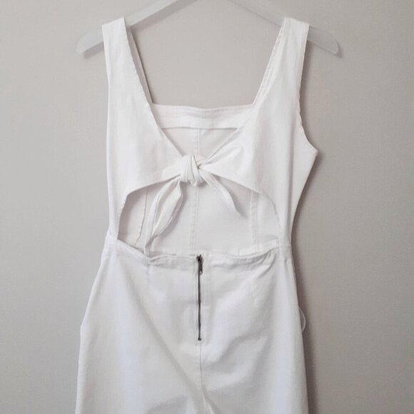EUC DD77 white denim sleeveless wide leg jumpsuit with statement back, S - Picture 9 of 9